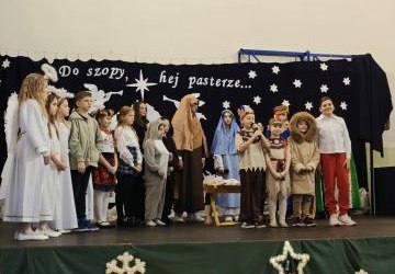 Koncert Kolęd oraz Jasełka  w Zespole Szkół w Budach Głogowskich